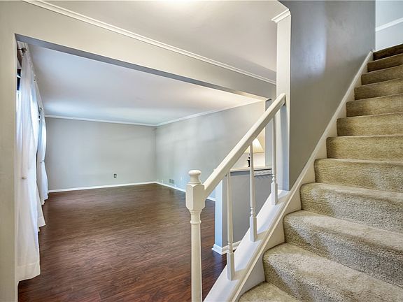 3rd image of 6060 Great Dane Dr