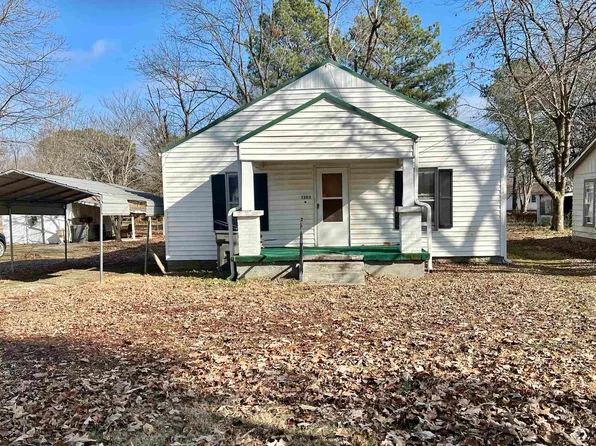 1303 S 7th St, Paragould, AR 72450