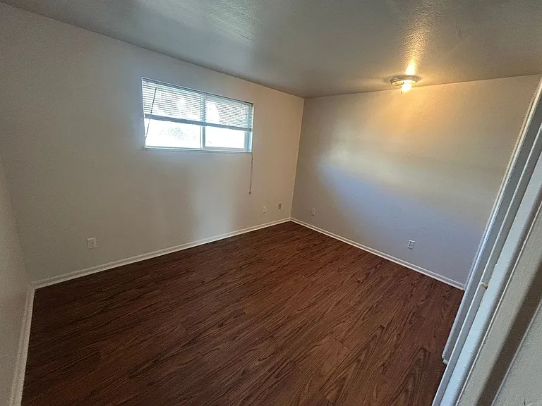 1501 Arthur St #2 — Photo 8