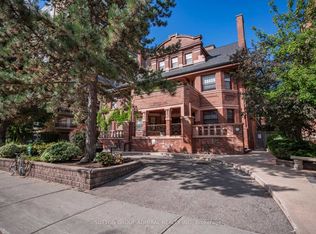 212 Saint George St #106, Toronto, ON M5R 2N5