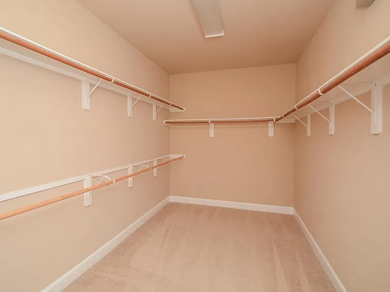 25939 Celtic Terrace Dr — Photo 19