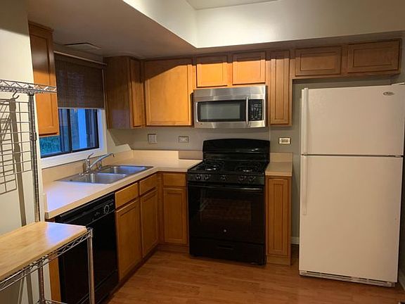 3rd image of 6323-3 175th St #3E