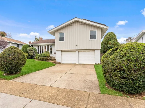 10 Friendly Lane, Jericho, NY 11753