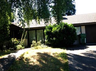 4045 NE 86th St, Seattle, WA 98115