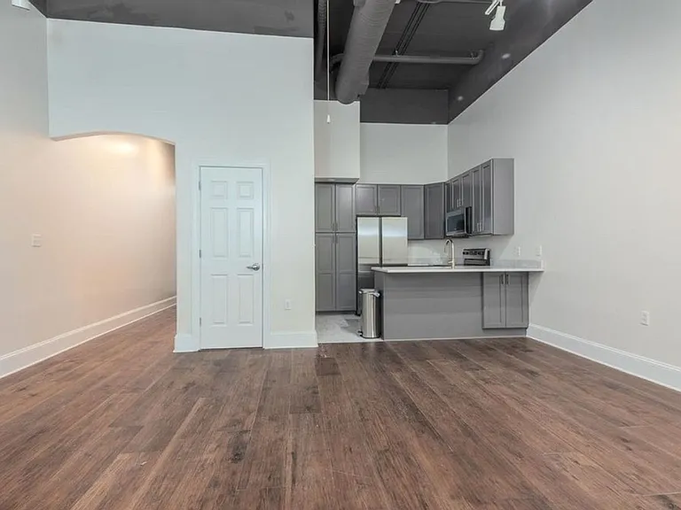 95 S Main St #101 — Photo 10