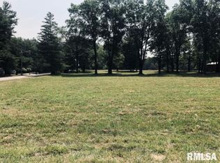 19958 N Miller Lake Ln, Mount Vernon, IL 62864