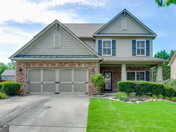 7823 Keepsake Ln, Flowery Branch, GA 30542