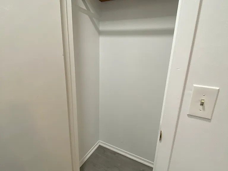 35 Oakwood Rd #35 — Photo 8