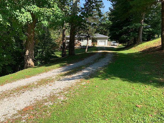 2nd image of 17 Renoir Dr
