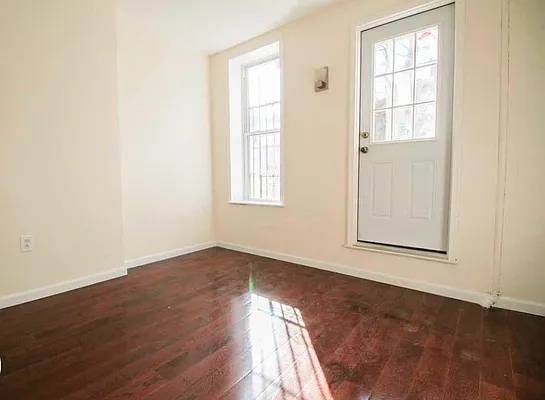 Rented by Ulas Real Estates Inc | media 9