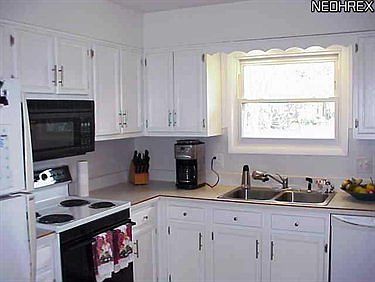 5th image of 105 Naples Dr