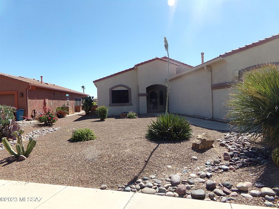 1st image of 2335 S Via Pompilo