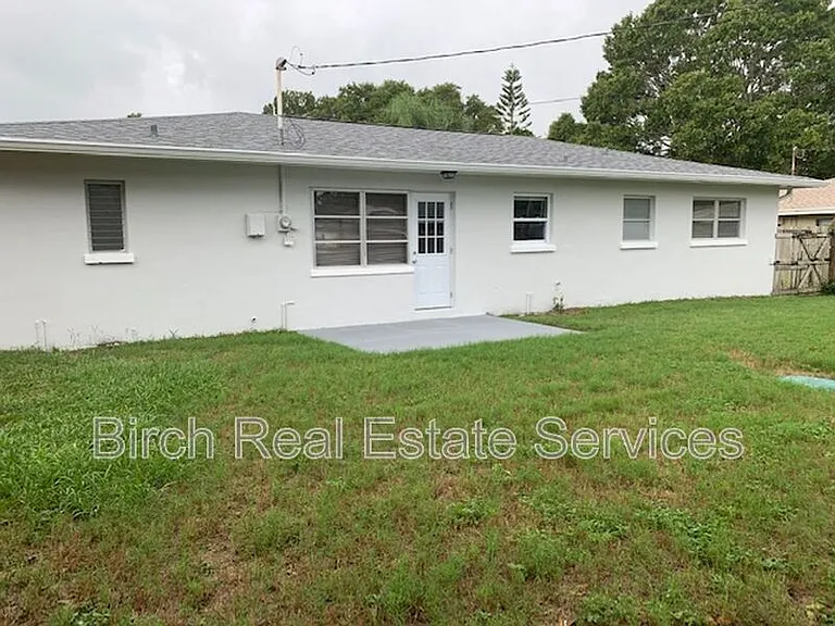 1406 Lemon St — Photo 14