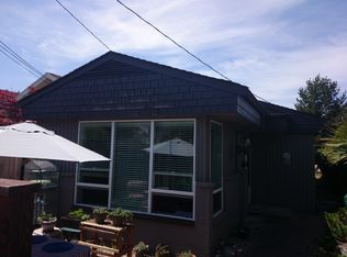 3039 61st Ave SW, Seattle, WA 98116