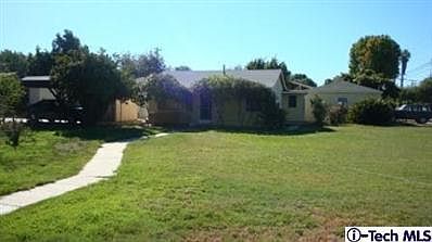 2nd image of 15804 Meadowside St