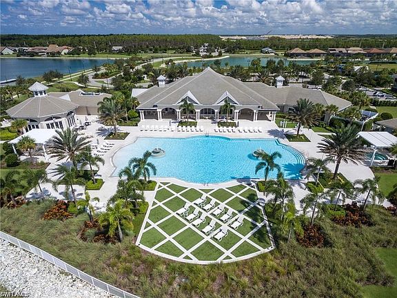 3rd image of 20357 Corkscrew Shores Blvd
