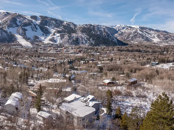 709 N Spruce St, Aspen, CO 81611