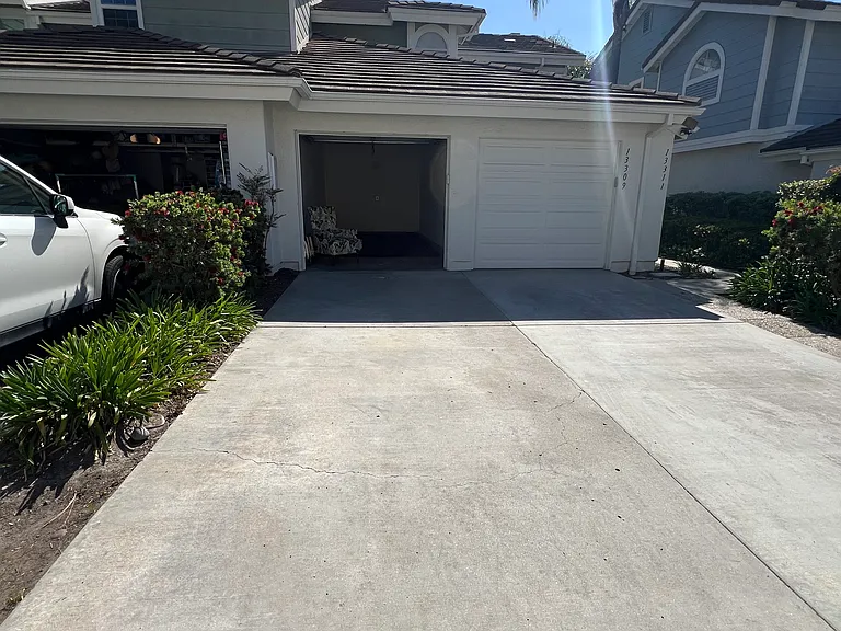 13311 Tiverton Rd — Photo 27