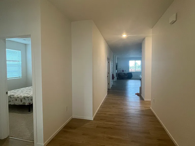 132 Moonshadow Ln — Photo 2
