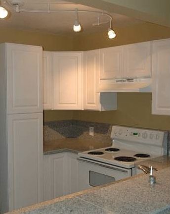 2nd image of 3526 N Marion St