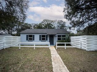 405 Gray Ave, Wildwood, FL 34785