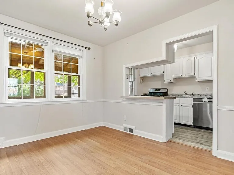 1749 Joan Ave — Photo 3