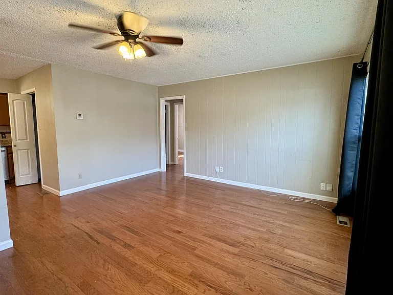 508 W Blake St — Photo 5