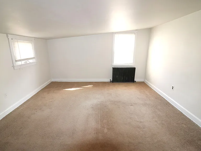 15 Akron Rd #A — Photo 11