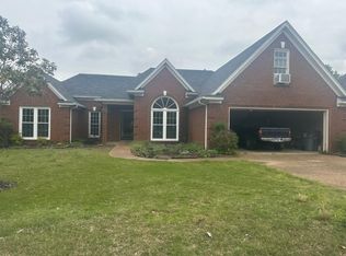866 Tropicana Dr E, Cordova, TN 38018