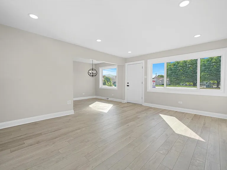 5206 State Rd — Photo 7