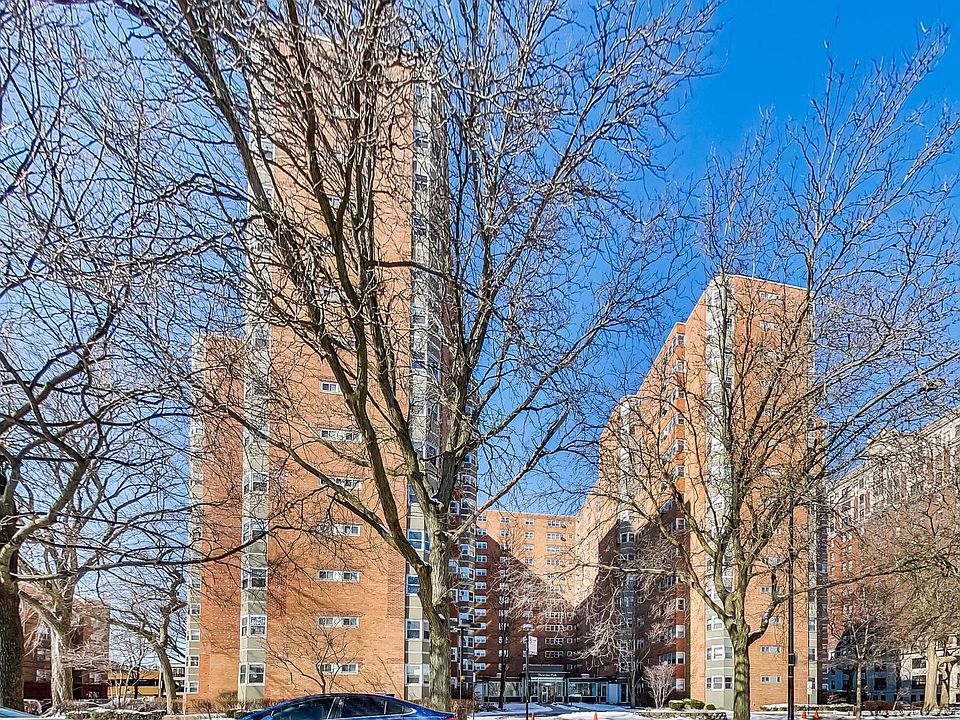1st image of 4980 N Marine Dr APT 831