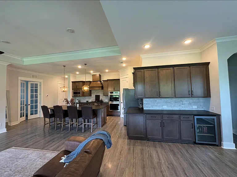 924 Tynan Way — Photo 9