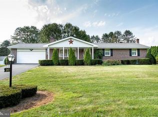 241 Forgedale Rd, Fleetwood, PA 19522