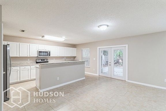 2nd image of 865 Collinswood Dr