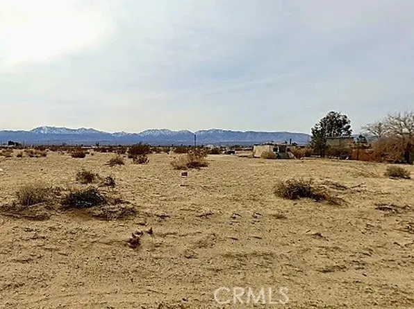 18700 E Avenue Q #26, Palmdale, CA 93591