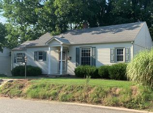 608 Linden Pl, South Boston, VA 24592