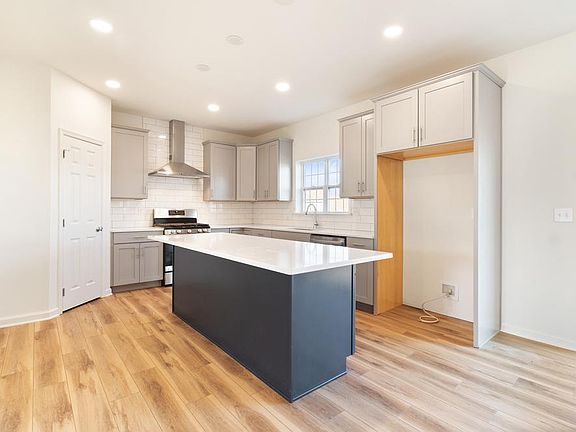 Morgan Kitchen