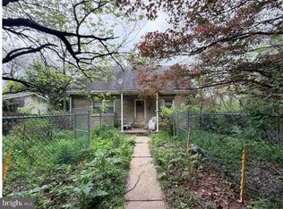 1021 Possum Ln, Leesport, PA 19533