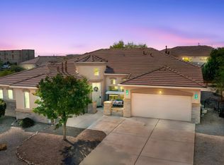 1001 Threadgrass Rd NE, Rio Rancho, NM 87144