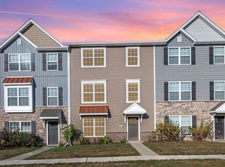 4440 Wild Orchid Ln, Enola, PA 17025