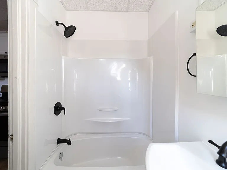 238 E Orange St #5 — Photo 12