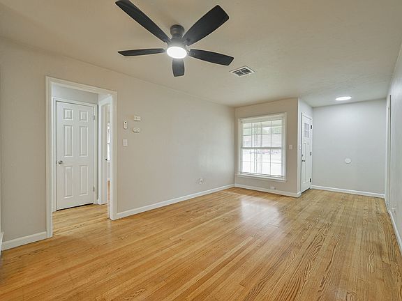 2nd image of 1617 Andover Ct