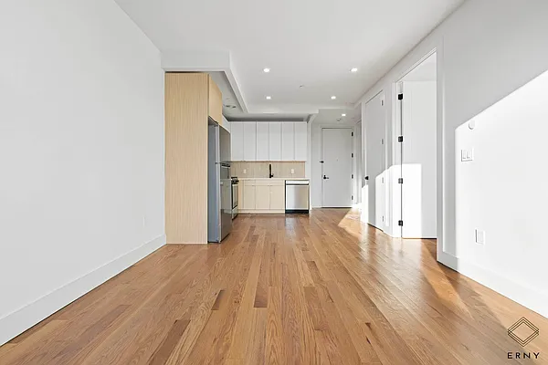 Rented by ERNY LLC | media 1