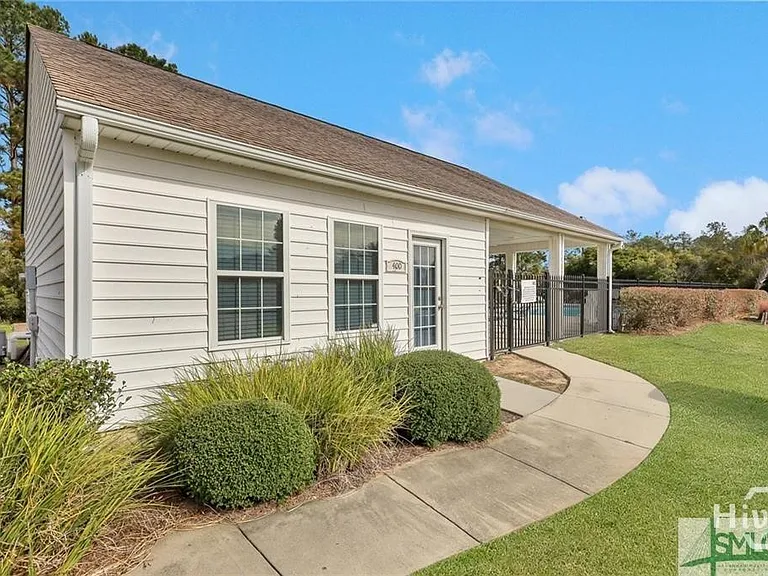 500 Governor Treutlen Cir — Photo 27