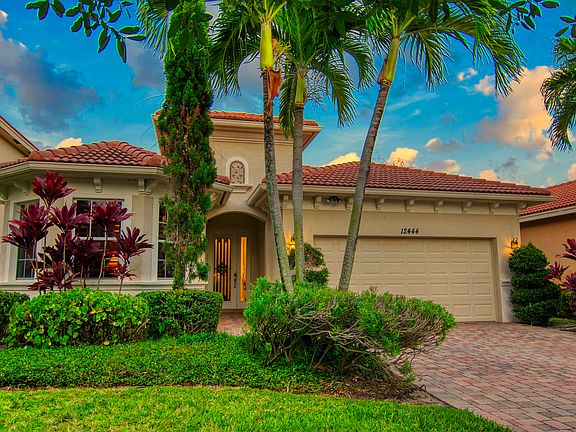 3rd image of 12444 Aviles Circle