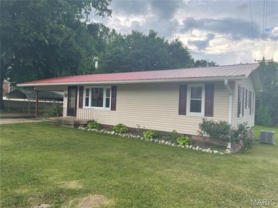 206 E Spring St, Doniphan, MO, 63935