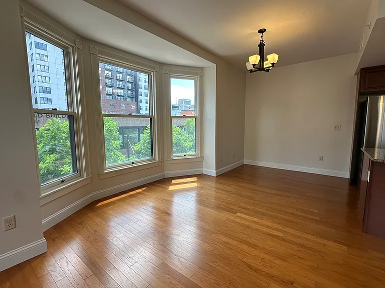 104 N Aurora St #3N — Photo 54