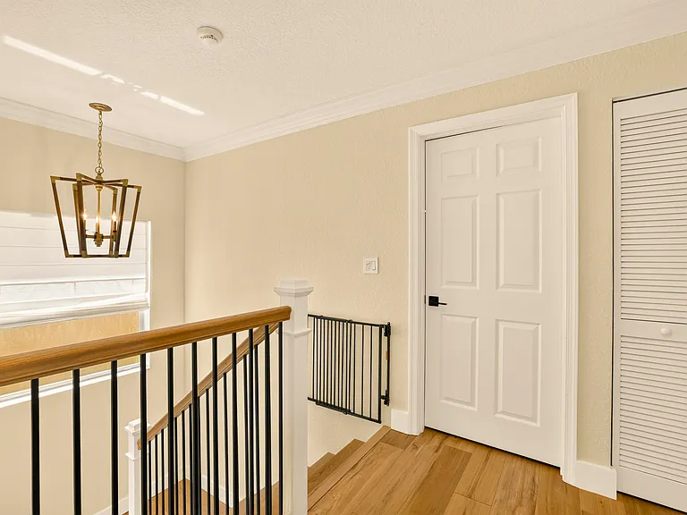 7630 Topiary Ave — Photo 22