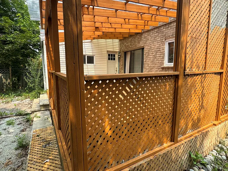 6 Carruthers Cres — Photo 14