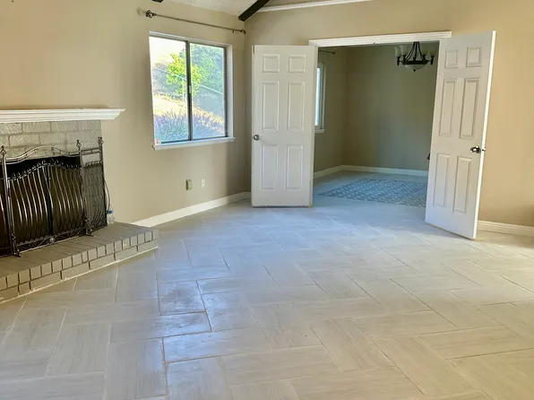 742 Libby Dr, Riverside, CA 92507